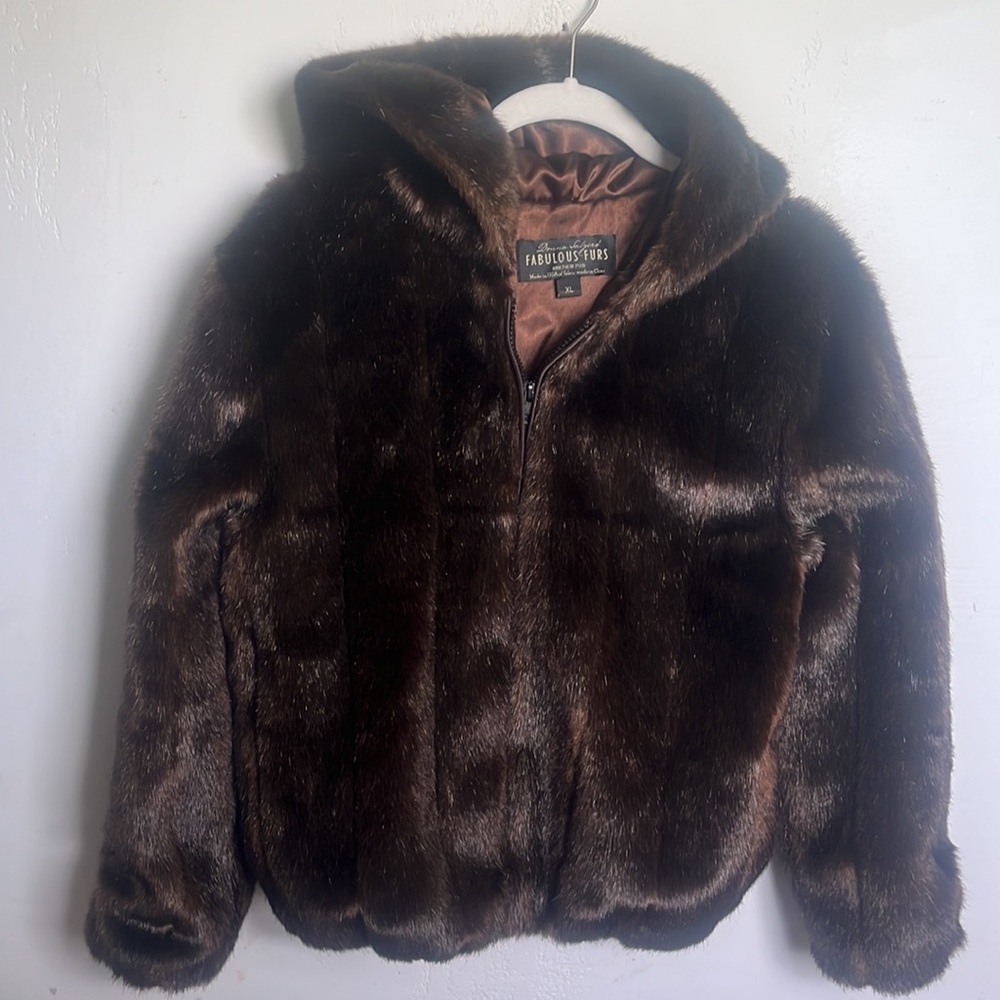 VINTAGE Fabulous Furs by Donna Salyers  hooded jacket size XL